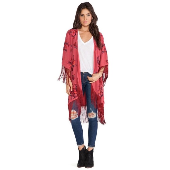 Free People Keepsakes Red Floral Embroidered Fringe Kimono/Robe Jacket Size XS/S - Picture 9 of 15